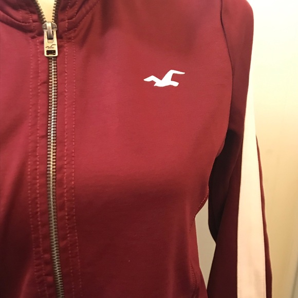 Hollister☀️Maroon track jacket - Picture 2 of 9
